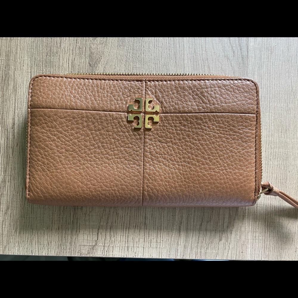 Tory Burch Ivy Zip Continental Wallet